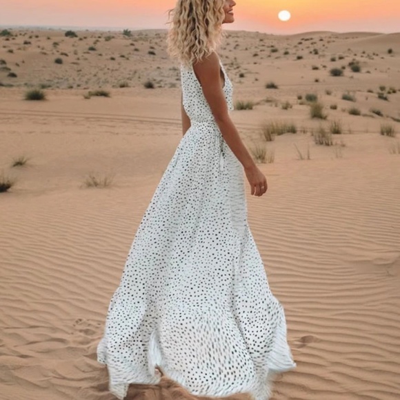 boho v neck tassel polka dot maxi dress white - Picture 2 of 2